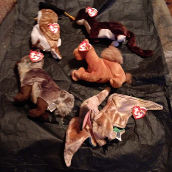NWT TY BEANIE BABIES HOWL, RUNNER, NILS, SWOOP WISEST